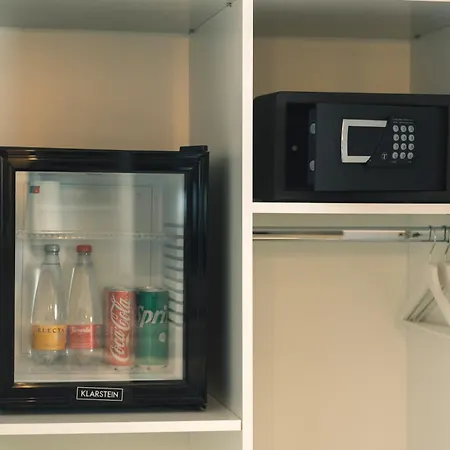 Relais Piazza Vittoria Oda ve Kahvaltı Napoli