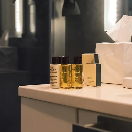 Relais Piazza Vittoria Oda ve Kahvaltı Napoli