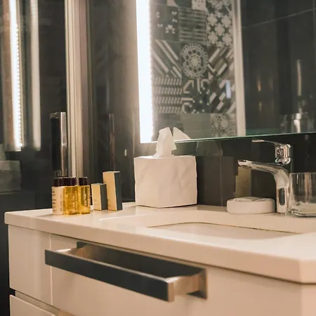 Oda ve Kahvaltı Relais Piazza Vittoria Napoli