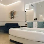 Relais Piazza Vittoria Oda ve Kahvaltı Napoli