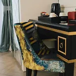 Relais Piazza Vittoria Oda ve Kahvaltı Napoli