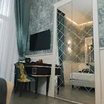 Oda ve Kahvaltı Relais Piazza Vittoria Napoli