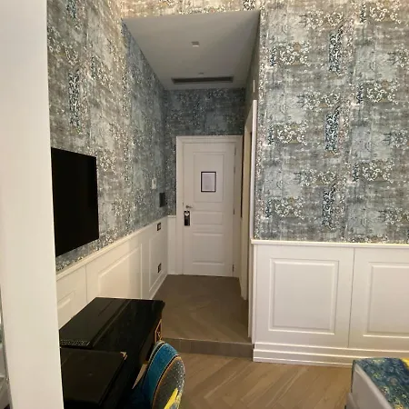 Relais Piazza Vittoria Naples